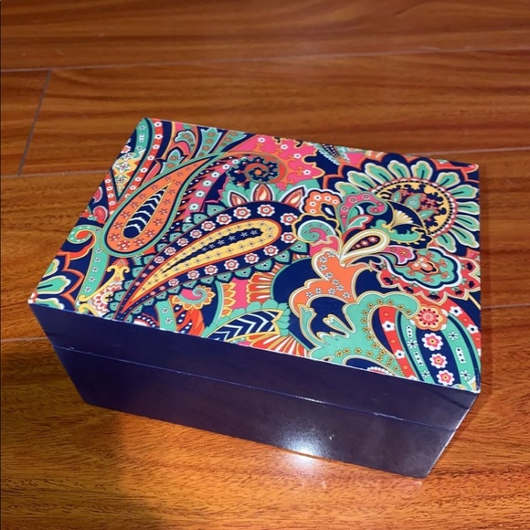 Vera Bradley NWT - Jewelry Box - Venetian Paisley